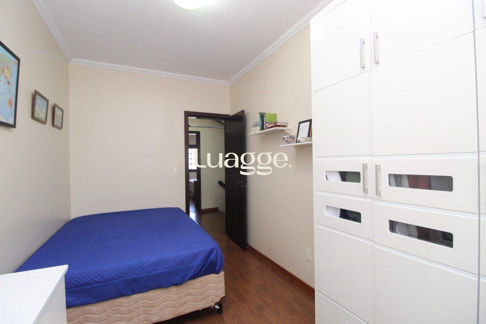 Casa à venda com 3 quartos, 182m² - Foto 15