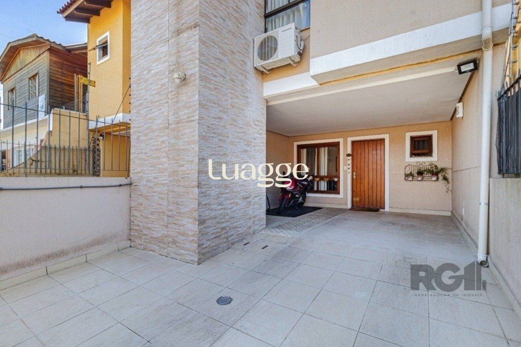 Casa à venda com 3 quartos, 188m² - Foto 8