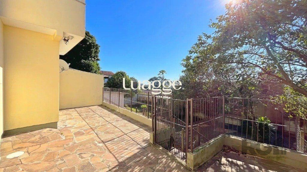 Casa à venda com 3 quartos, 121m² - Foto 27