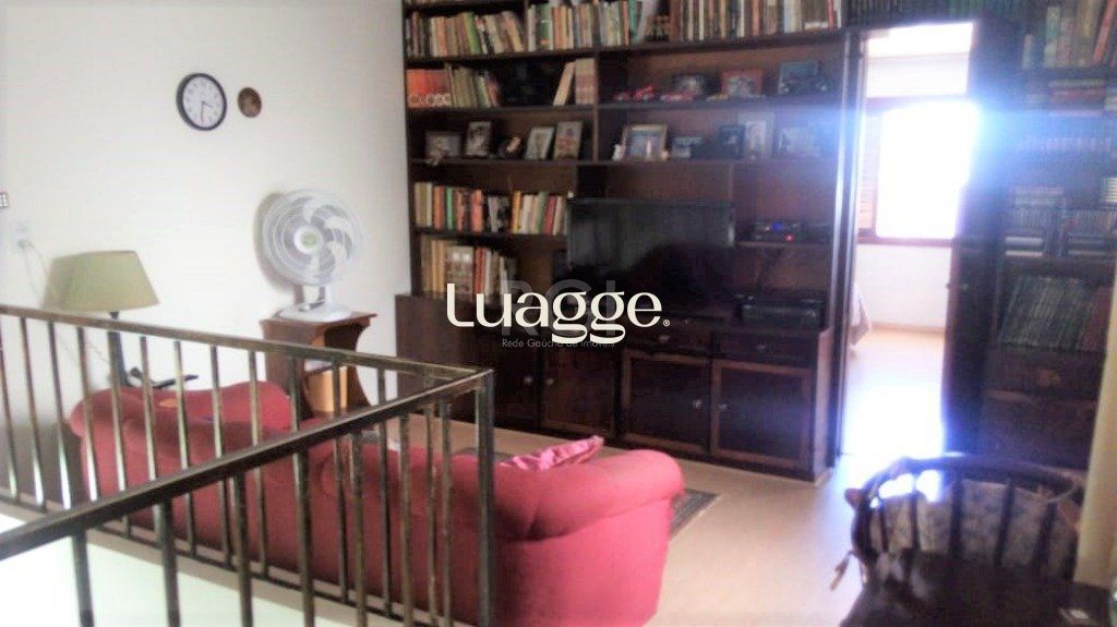 Casa à venda com 3 quartos, 240m² - Foto 29