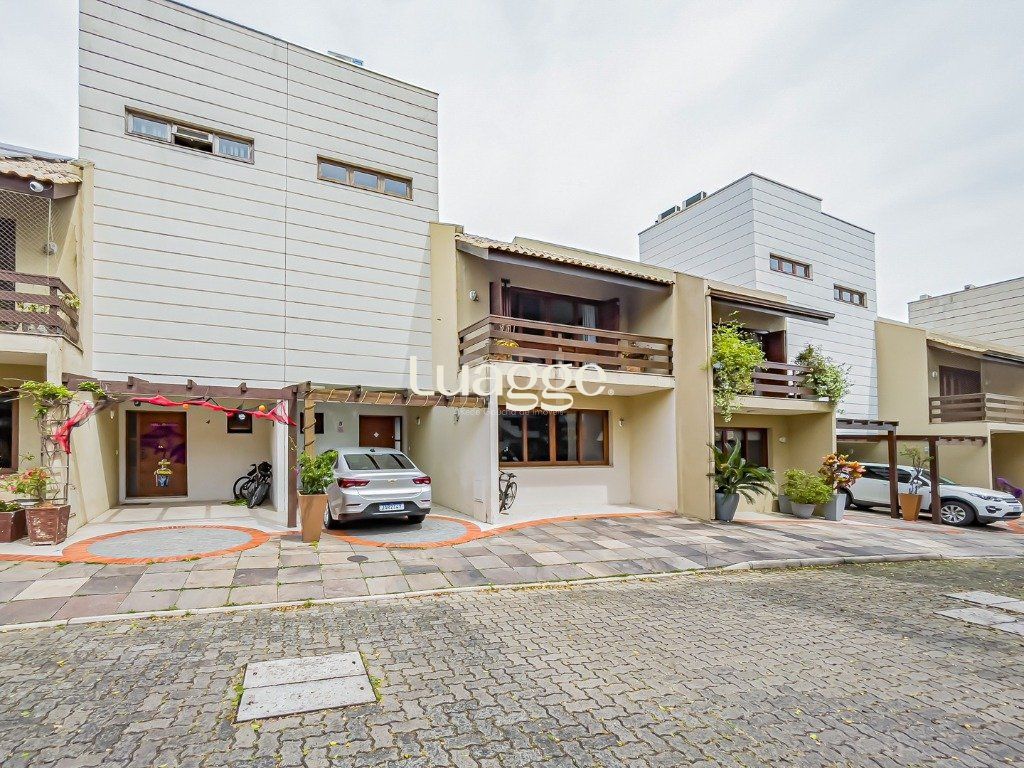 Casa de Condomínio à venda com 4 quartos, 243m² - Foto 58