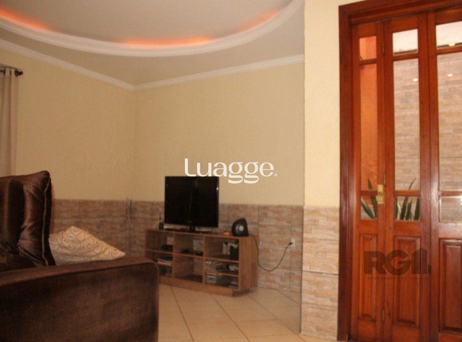 Casa à venda com 3 quartos, 177m² - Foto 4