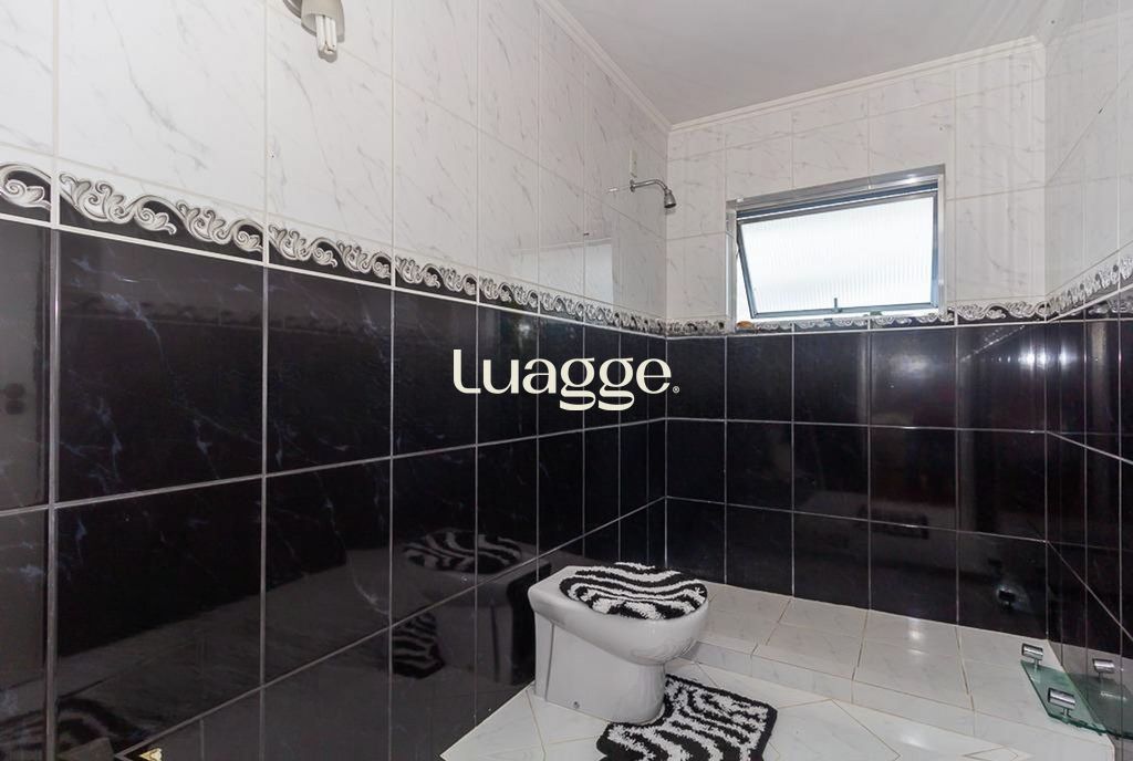 Casa à venda com 4 quartos, 247m² - Foto 27