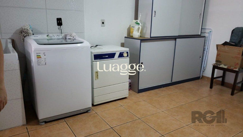 Casa à venda com 3 quartos, 201m² - Foto 16