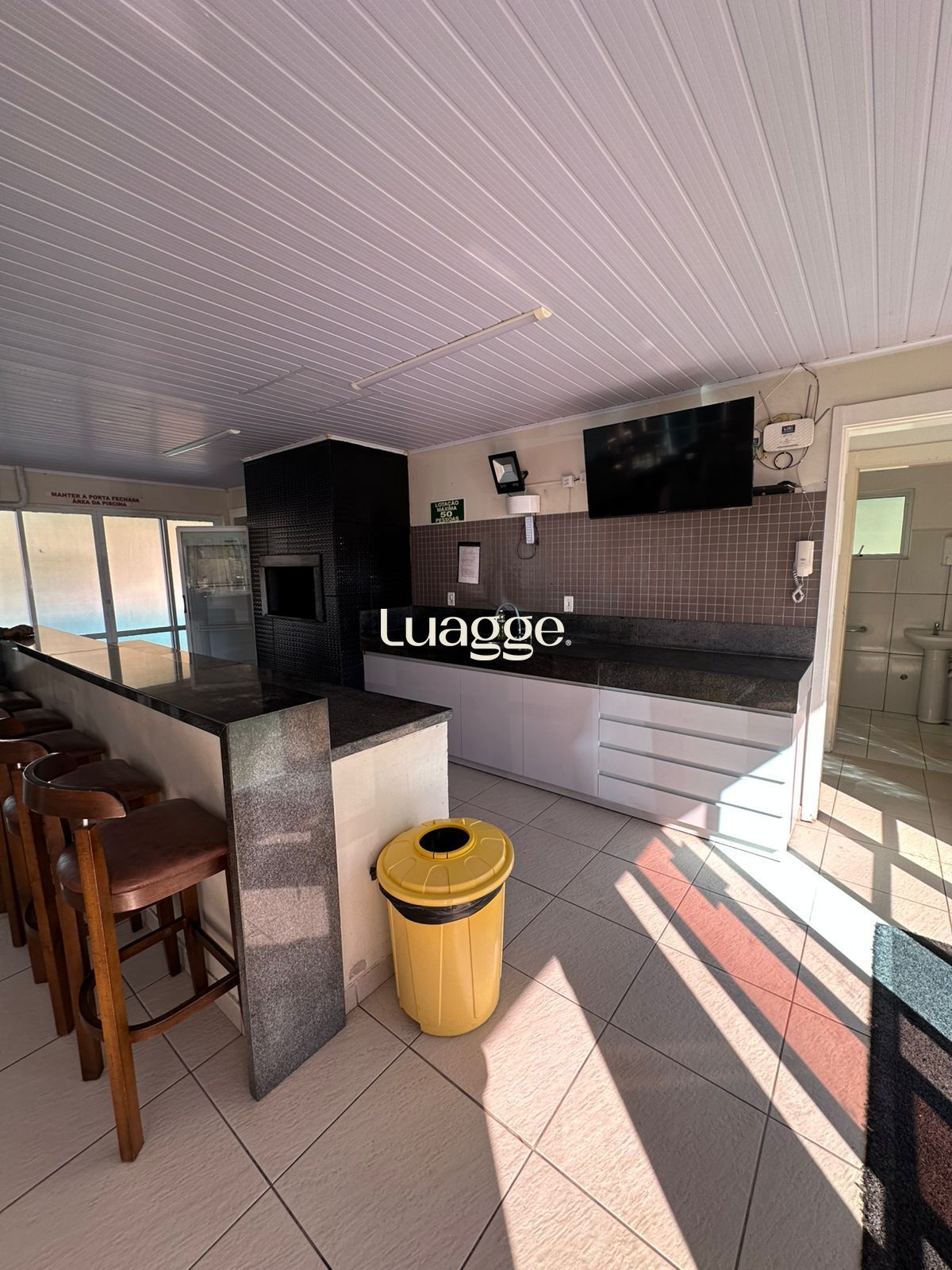 Apartamento à venda com 2 quartos, 45m² - Foto 9