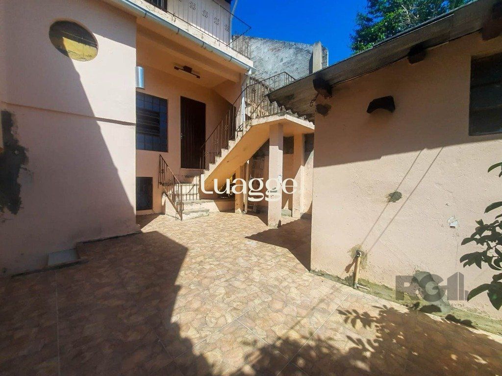 Casa à venda com 4 quartos, 241m² - Foto 32