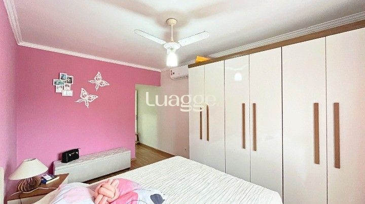 Casa à venda com 4 quartos, 223m² - Foto 21