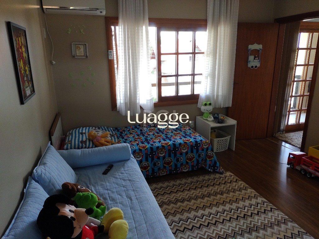 Casa à venda com 3 quartos, 341m² - Foto 28