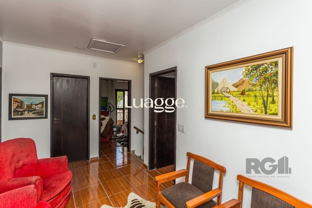 Casa à venda com 3 quartos, 211m² - Foto 9