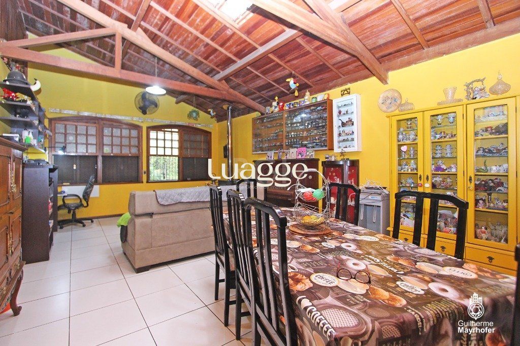 Casa à venda com 3 quartos, 383m² - Foto 6