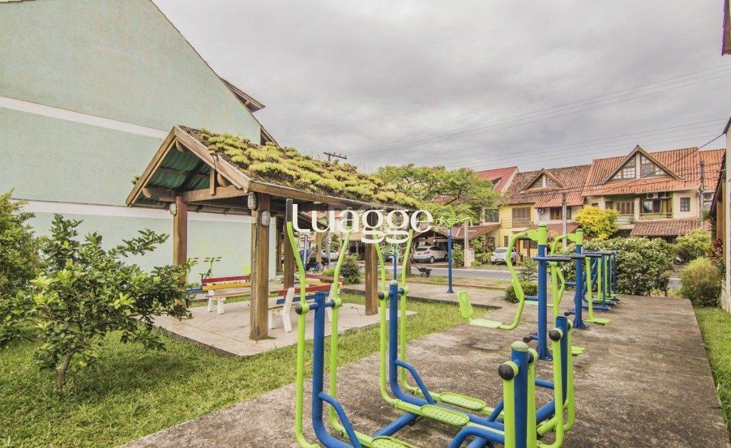 Casa de Condomínio à venda com 3 quartos, 162m² - Foto 32