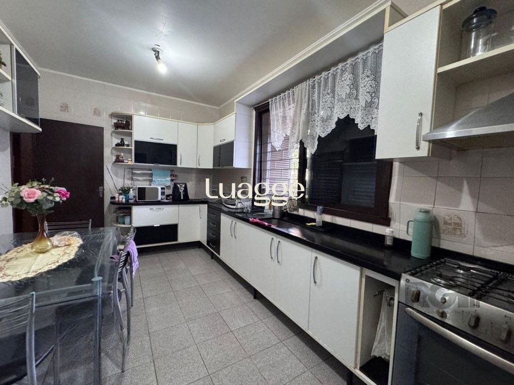 Casa à venda com 3 quartos, 180m² - Foto 20
