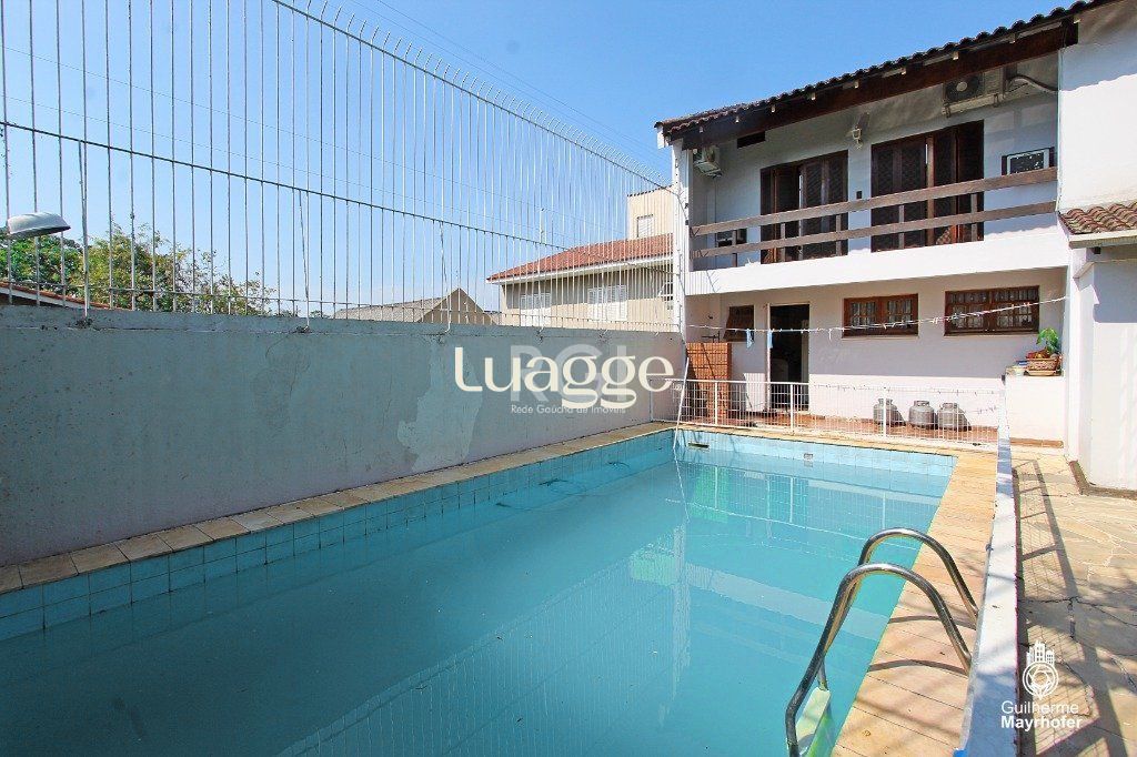 Casa à venda com 3 quartos, 325m² - Foto 18