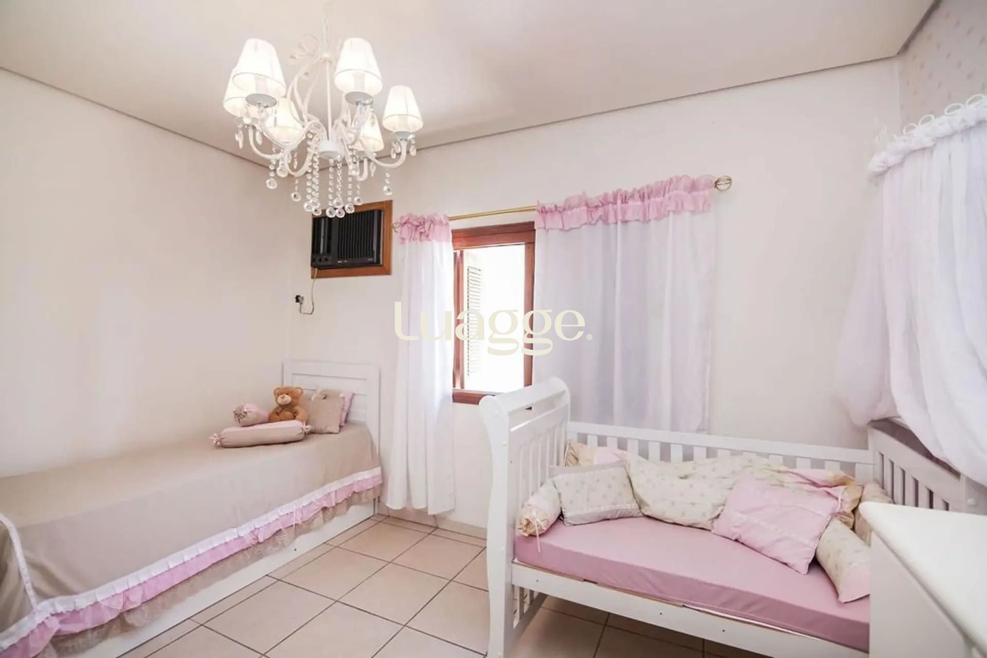 Casa à venda com 4 quartos, 292m² - Foto 25