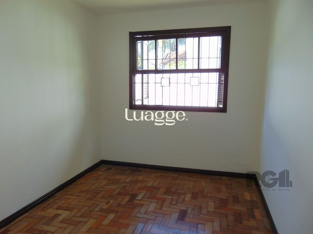 Casa à venda com 2 quartos, 86m² - Foto 4