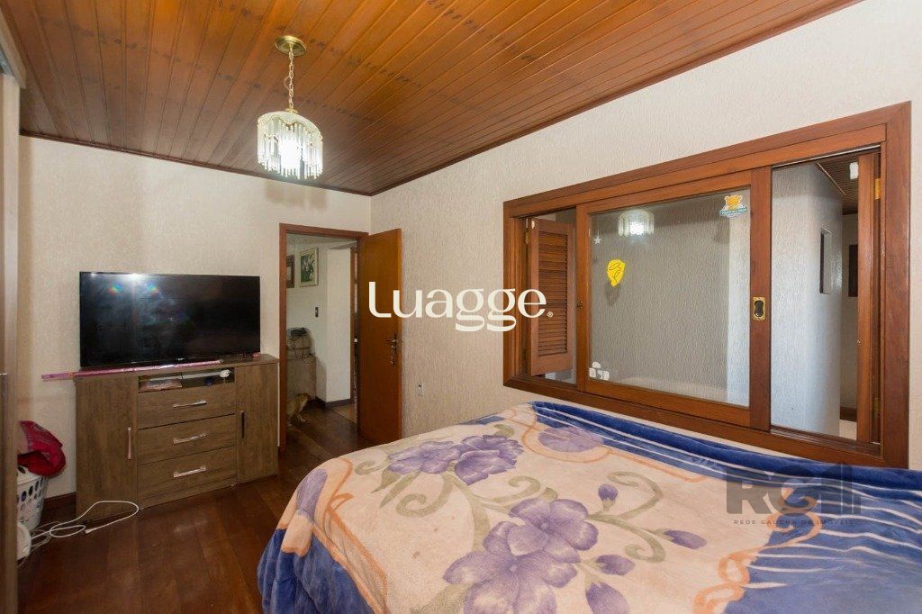 Casa à venda com 4 quartos, 264m² - Foto 17