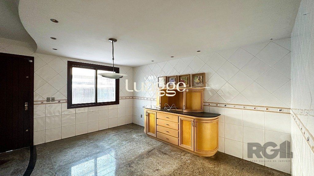 Casa à venda com 4 quartos, 351m² - Foto 19