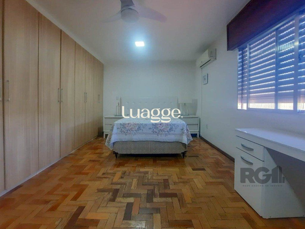 Casa à venda com 4 quartos, 241m² - Foto 23