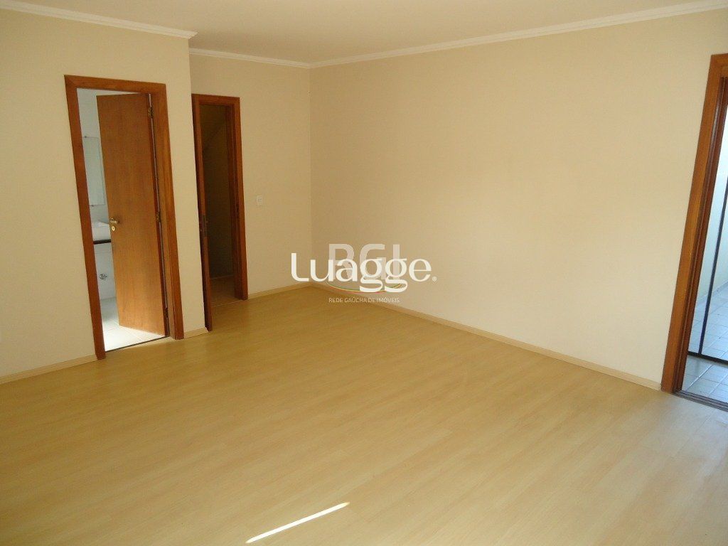 Casa à venda com 3 quartos, 332m² - Foto 18