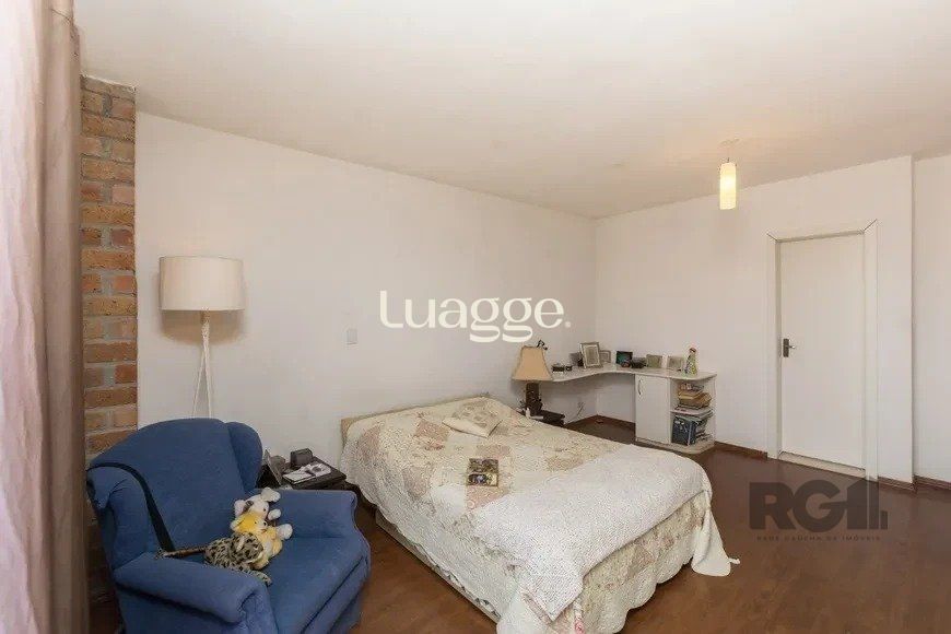 Casa à venda com 3 quartos, 274m² - Foto 17
