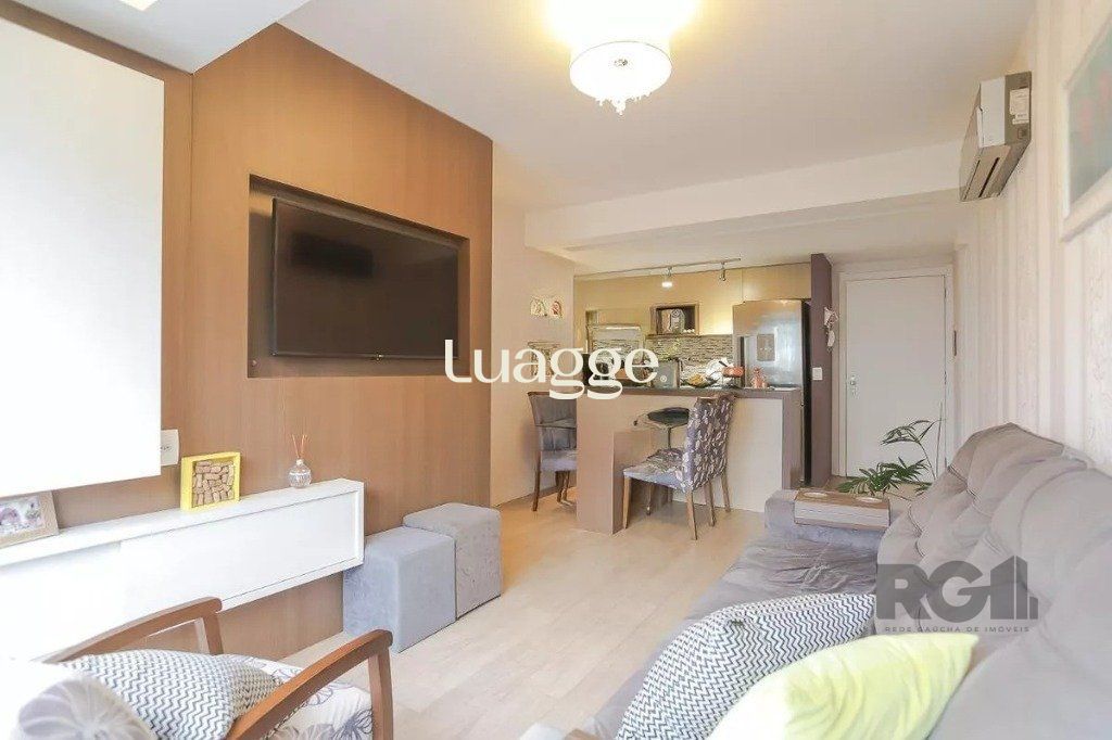 Apartamento à venda com 2 quartos, 62m² - Foto 1