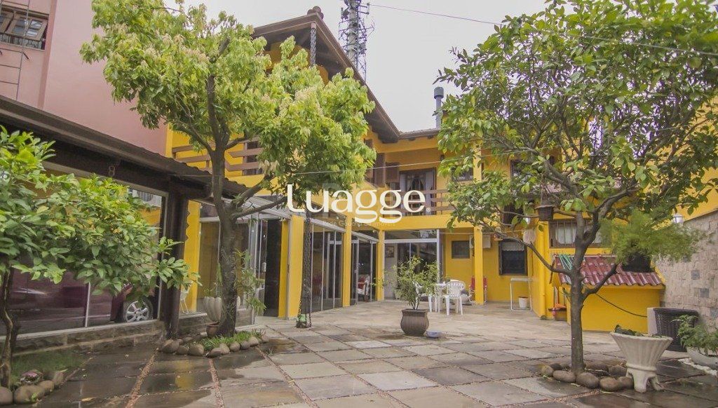 Casa à venda com 3 quartos, 254m² - Foto 2