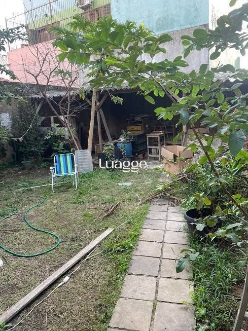 Casa à venda com 2 quartos, 93m² - Foto 12