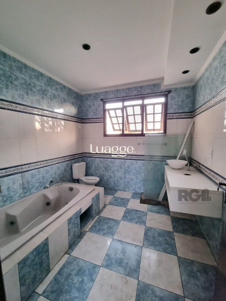 Casa à venda com 3 quartos, 227m² - Foto 10