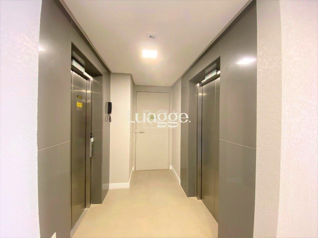 Apartamento à venda com 2 quartos, 68m² - Foto 13