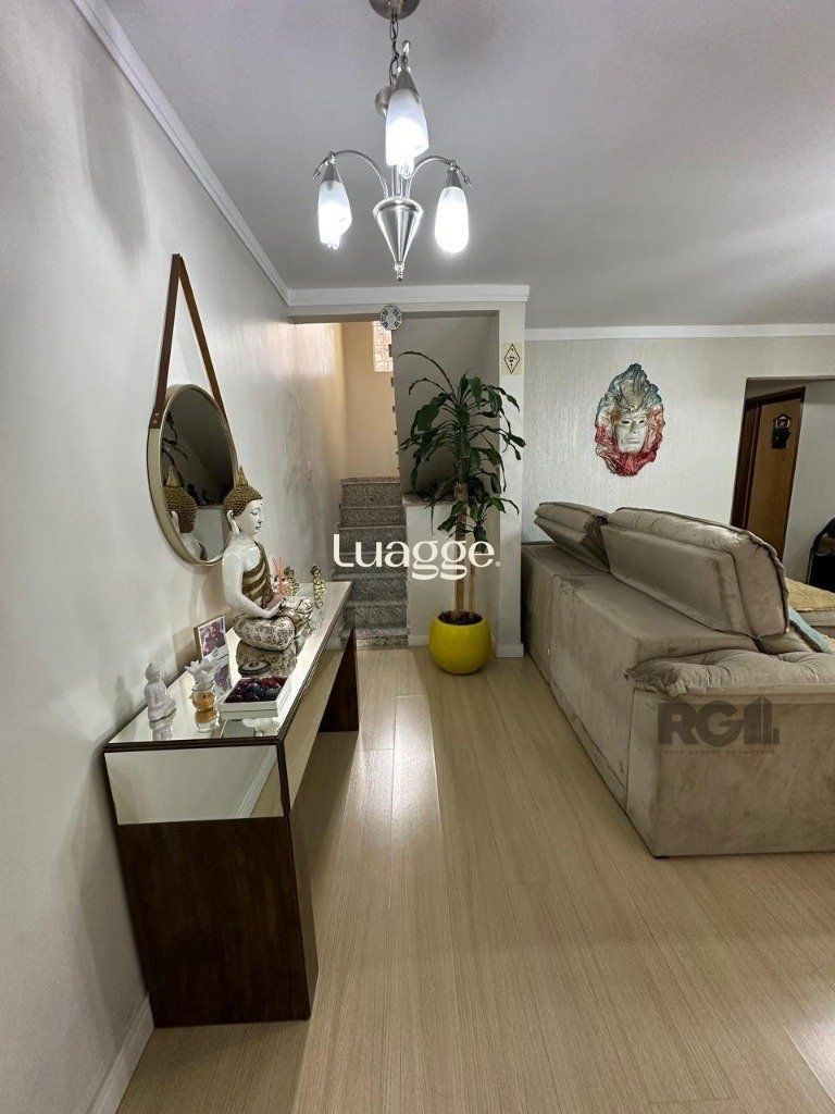 Casa à venda com 4 quartos, 162m² - Foto 2