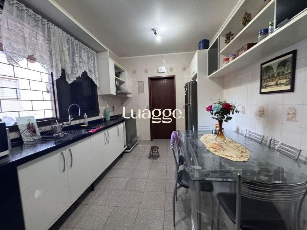 Casa à venda com 3 quartos, 180m² - Foto 19