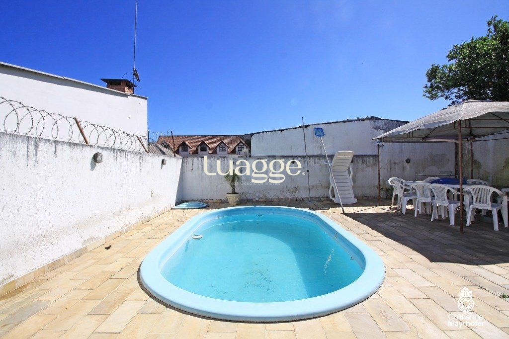 Casa à venda com 3 quartos, 227m² - Foto 28