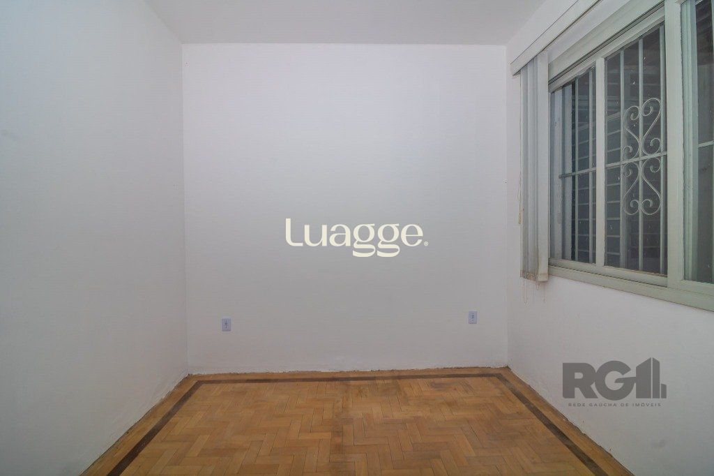 Casa à venda com 5 quartos, 117m² - Foto 13