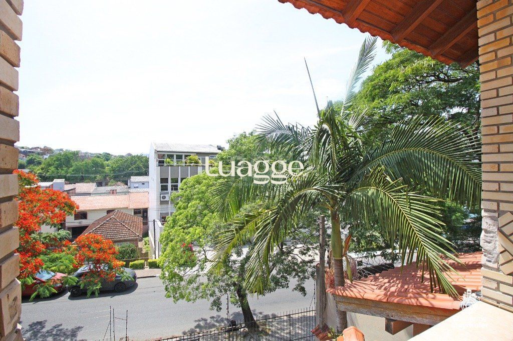 Casa à venda com 3 quartos, 356m² - Foto 11