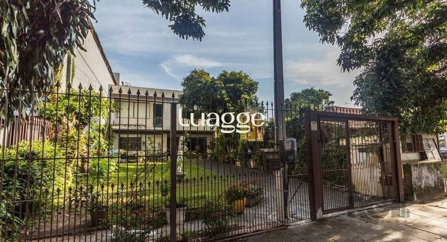 Casa à venda com 5 quartos, 252m² - Foto 1