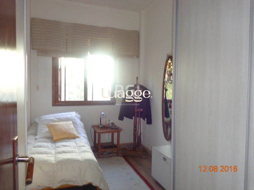 Casa à venda com 6 quartos, 240m² - Foto 18