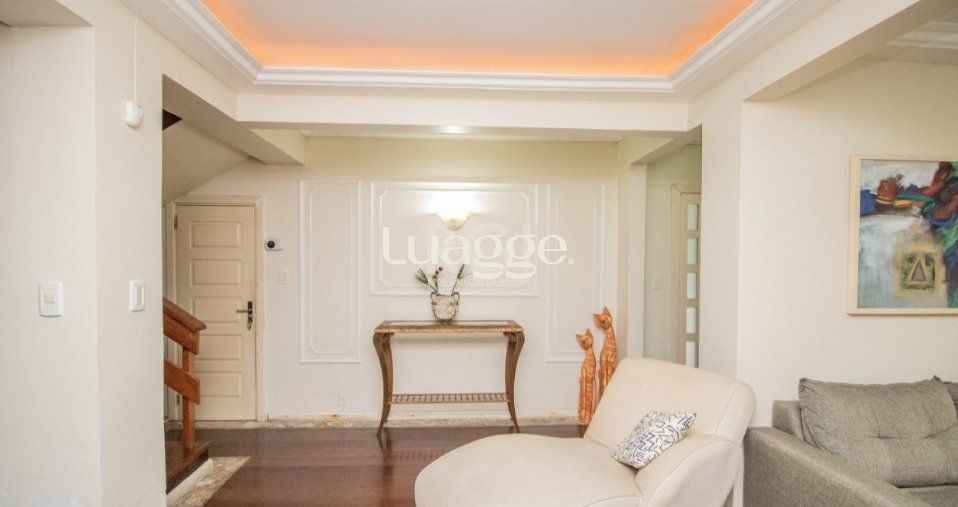 Casa à venda com 3 quartos, 170m² - Foto 10