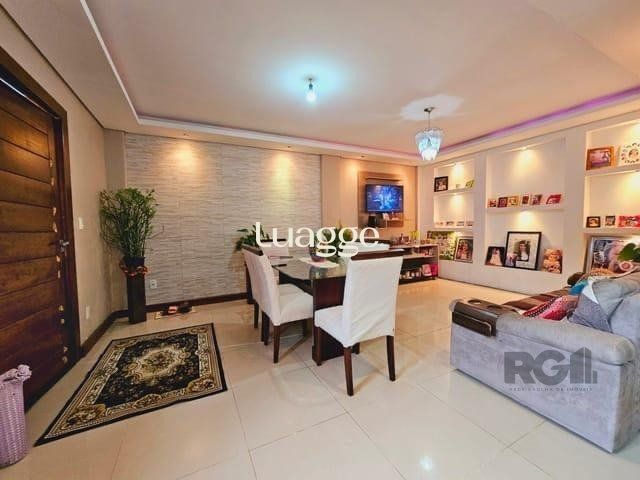 Casa à venda com 2 quartos, 166m² - Foto 1