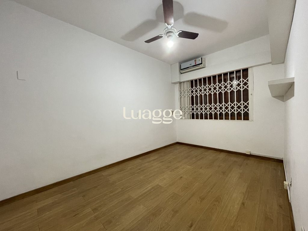 Casa à venda com 6 quartos, 485m² - Foto 47