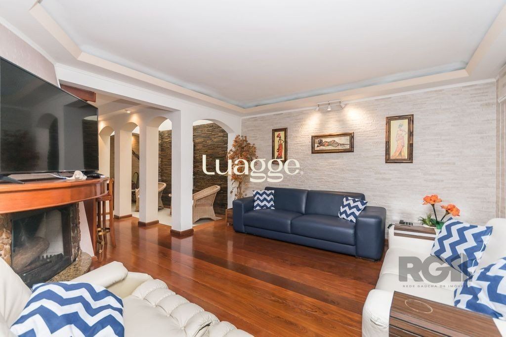 Casa à venda com 5 quartos, 381m² - Foto 3