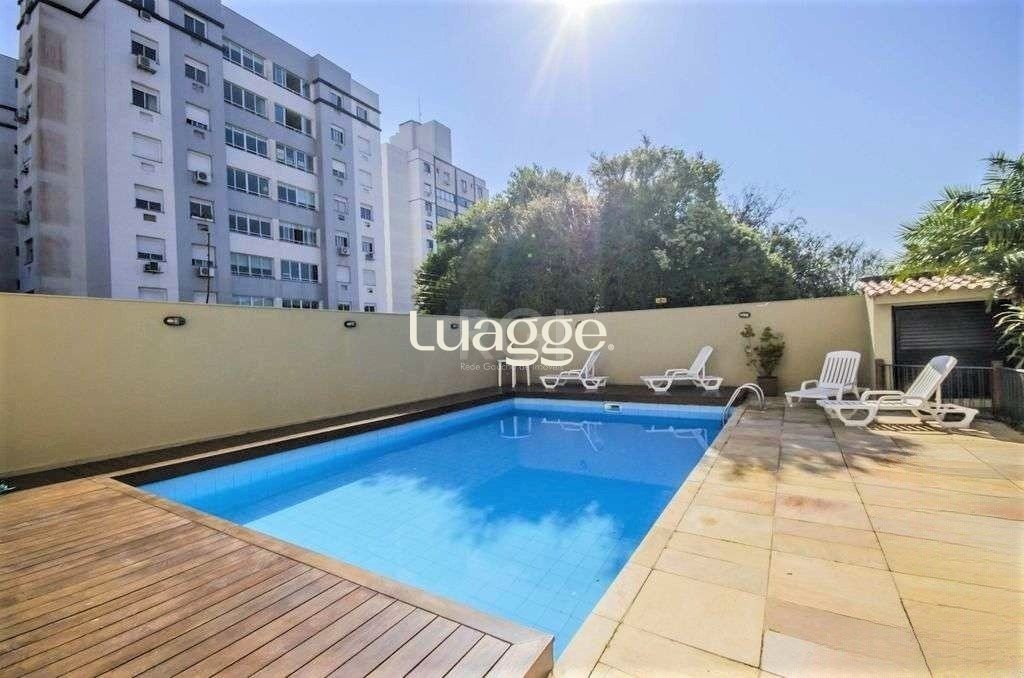 Casa à venda com 3 quartos, 226m² - Foto 34