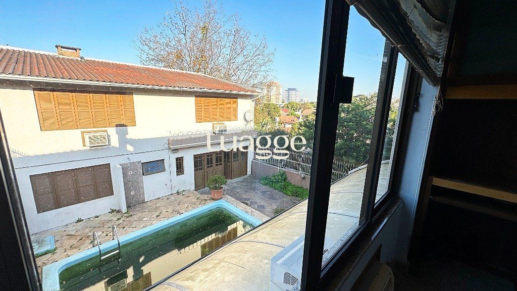 Casa à venda com 4 quartos, 351m² - Foto 11