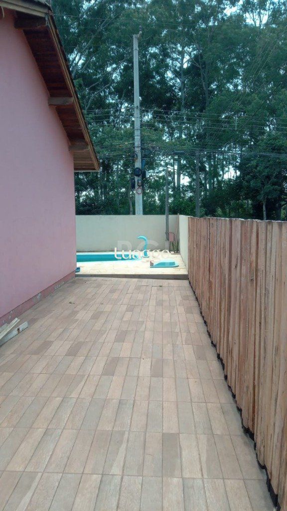 Casa à venda com 2 quartos, 54m² - Foto 7