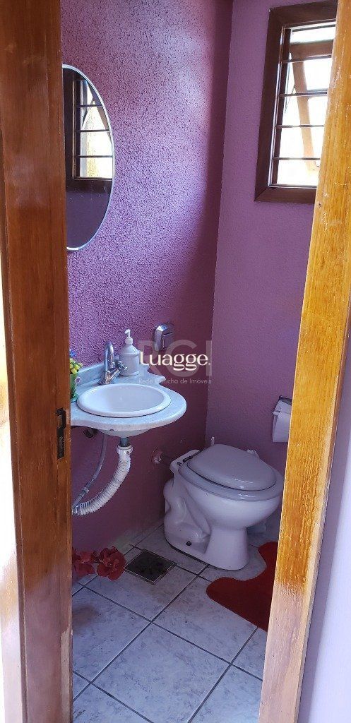 Casa à venda com 8 quartos, 201m² - Foto 9