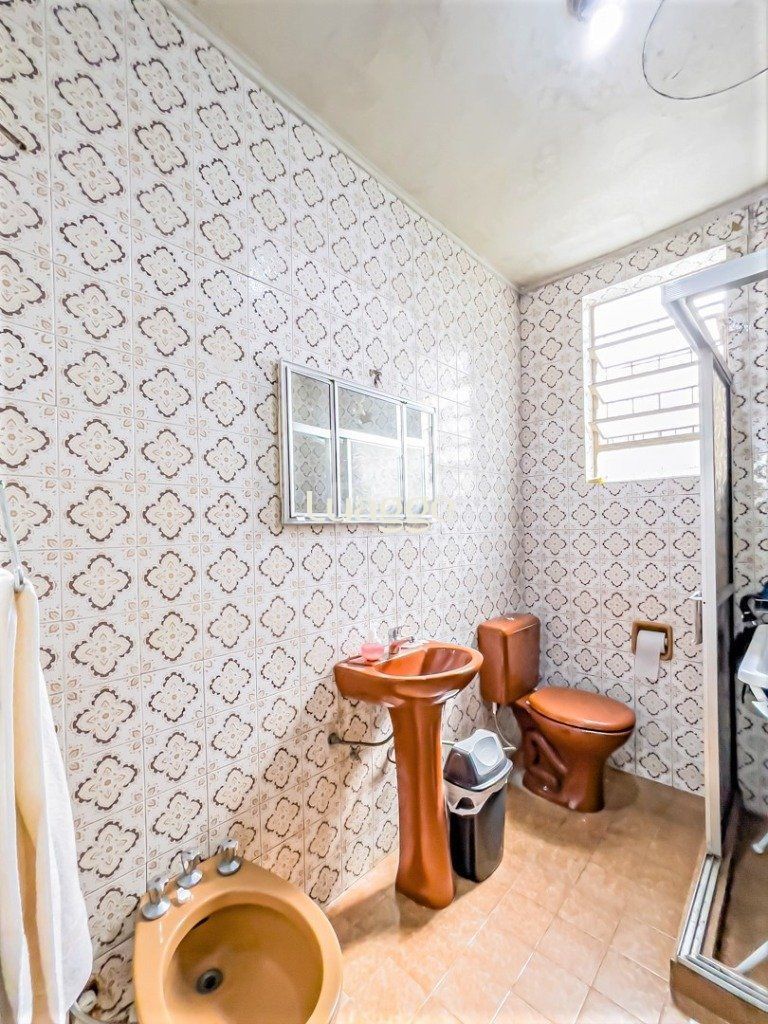 Casa à venda com 3 quartos, 213m² - Foto 28
