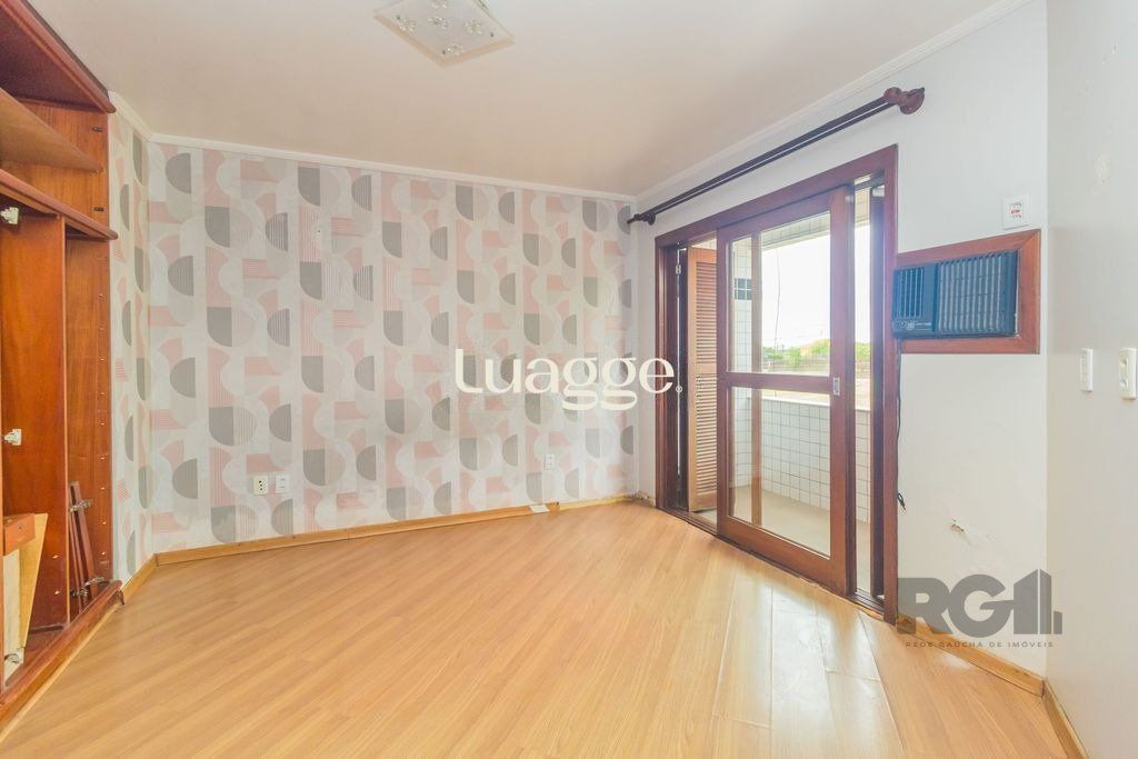 Casa à venda com 3 quartos, 242m² - Foto 10