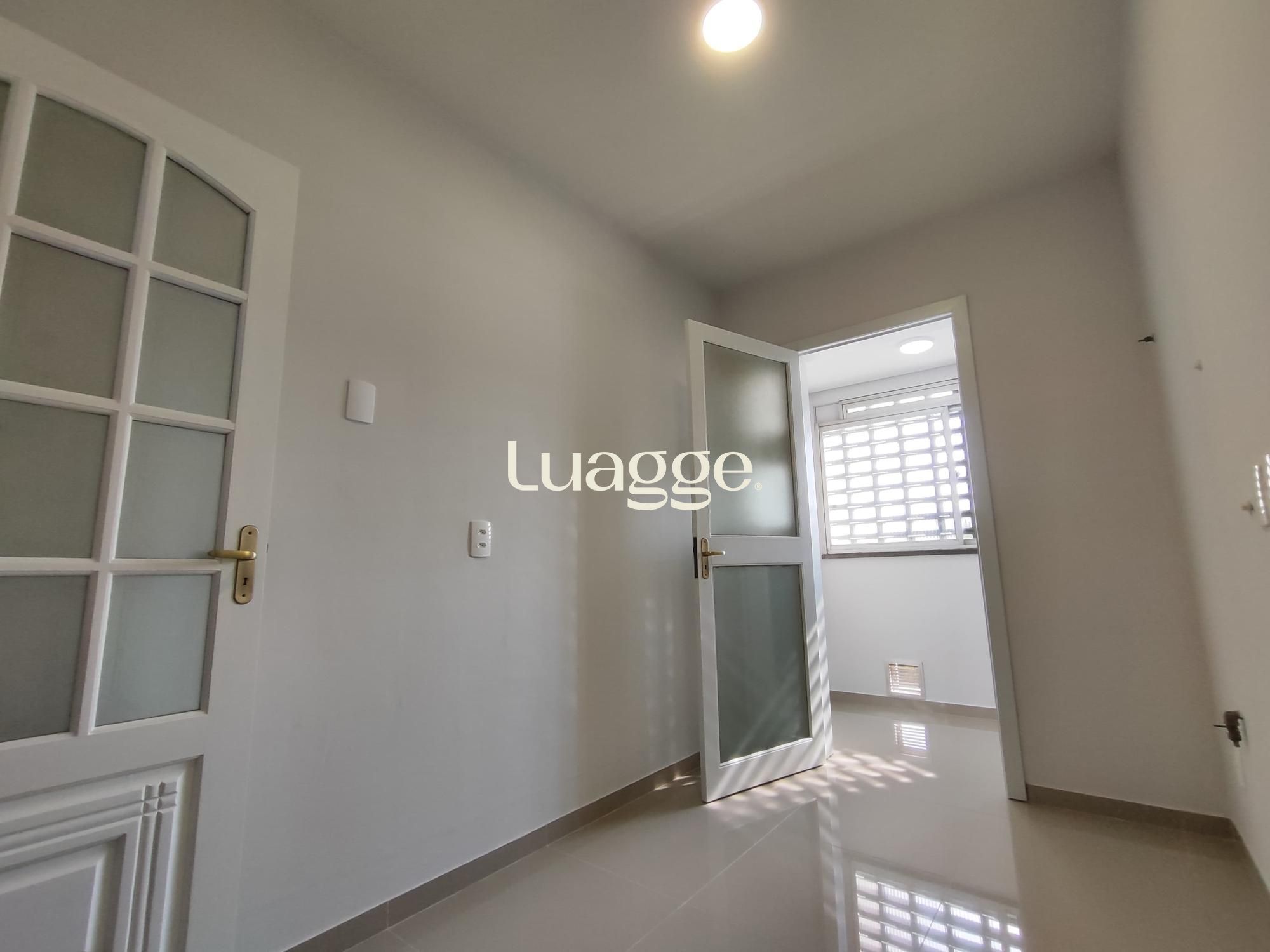 Apartamento à venda com 2 quartos, 67m² - Foto 5