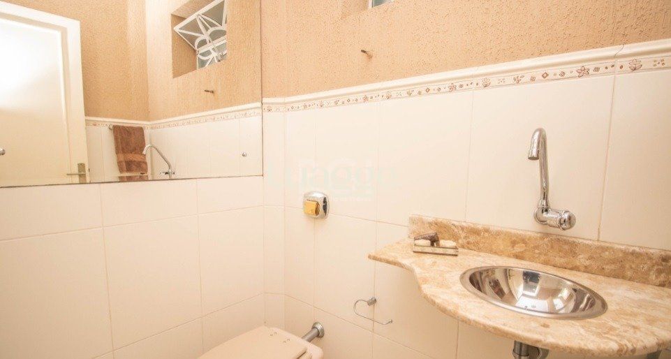 Casa à venda com 3 quartos, 170m² - Foto 8