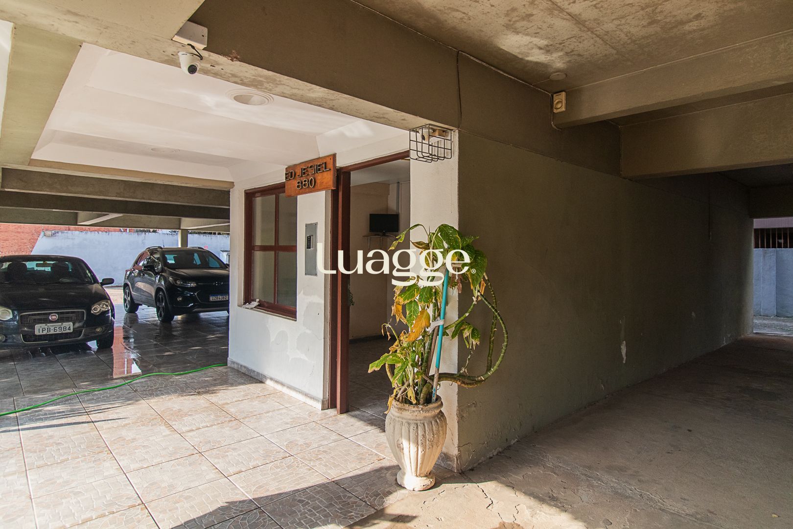 Apartamento à venda com 2 quartos, 70m² - Foto 24