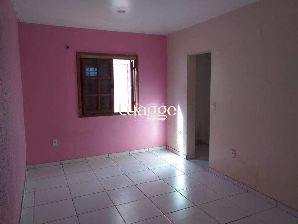 Casa à venda com 6 quartos, 200m² - Foto 40